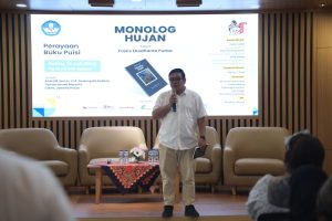 Frans Eko Dhanto Purba Luncurkan Buku Puisi Monolog Hujan