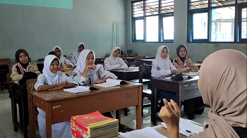 Siswa-Siswi SMP PGRI Cikupa Produksi Film Pendek Bertema Literasi dan Numerasi